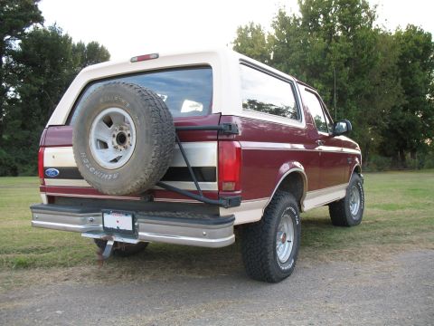 1993 Ford Bronco - Rear