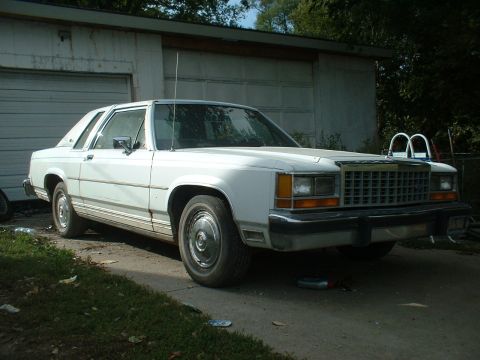1987 Ford LTD Crown Victoria “Deuce”