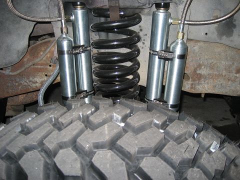 1993 Ford Bronco - Dual Procomp MX2.0R Monotube Reservoir Shocks