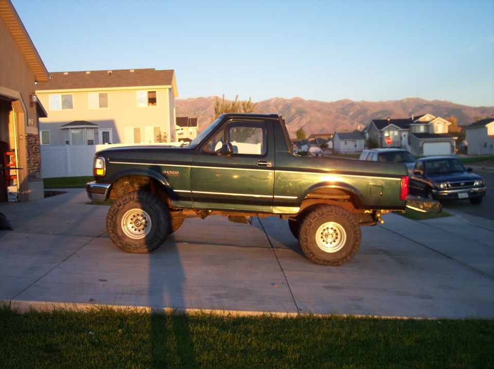 1995 Ford Bronco “mutt”