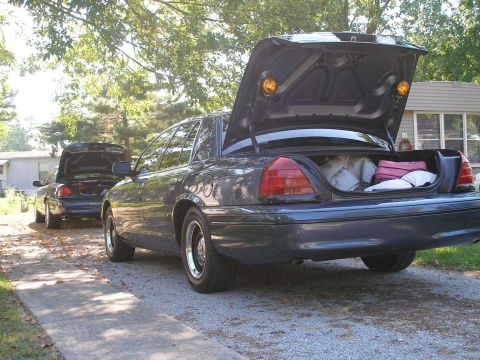 1998 Ford Crown Victoria photo