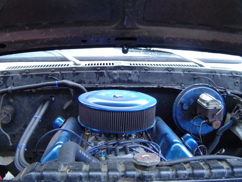 1978 Ford Bronco - Last shot of the engine compartment with it
