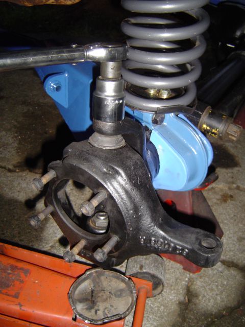 1978 Ford Bronco - Then torque the big nut on top