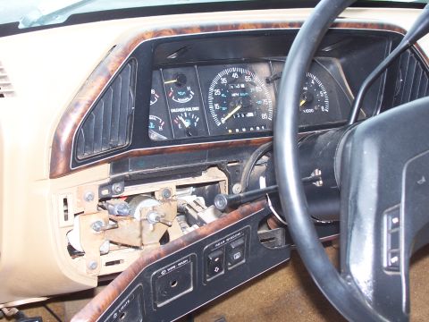 1990 Ford Bronco - hard to tell but the clear part is all gone