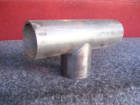 1991 Ford Bronco - Metal T-fitting with a short cylindrical base welded to a longer tube.