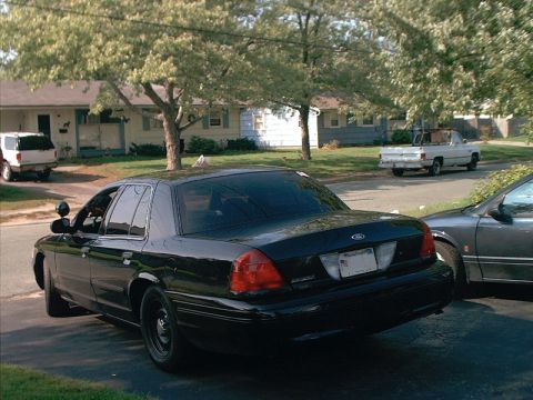 2000 Ford Crown Victoria - Nice Body