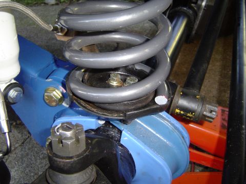 1978 Ford Bronco - I cut right to the low spot on the spring cup