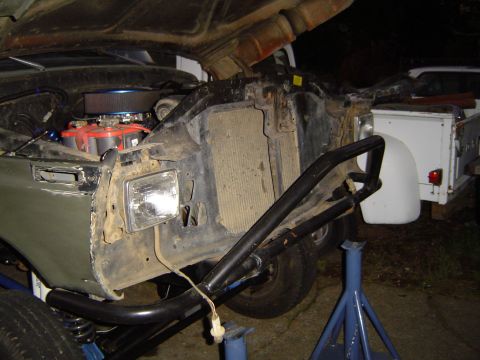 1978 Ford Bronco - Decided to finally clean up the passenger side front corner. Broken turn signal, headlight bucket and chipped up paint