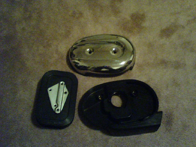Chrome air cleaner cover and black air cleaner housing parts