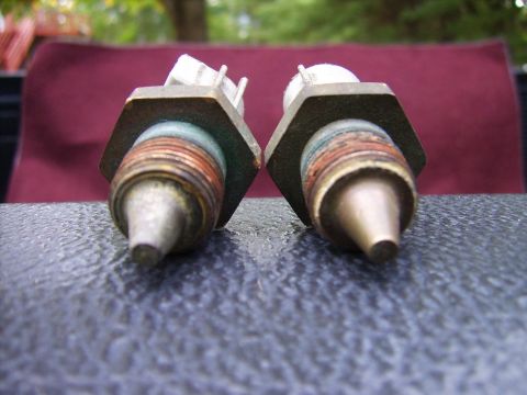 1982 Ford LTD Crown Victoria - Two coolant temp sensors for EEC. Free