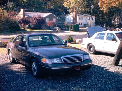 2000 Ford Crown Victoria - Green P71