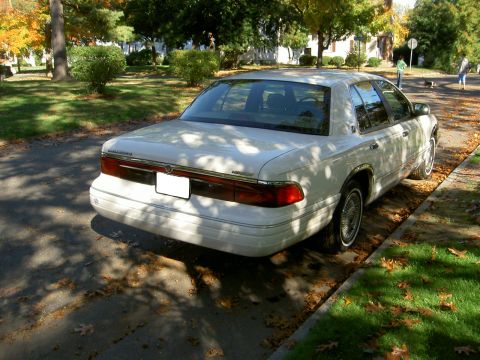 1995 Mercury Grand Marquis photo
