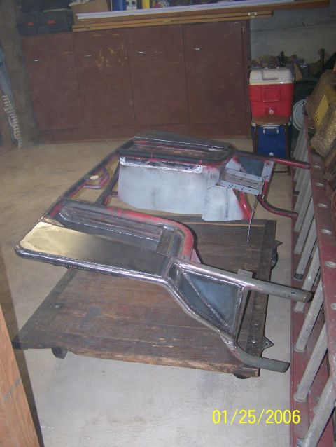 1988 Suzuki Samurai - skined and inner fender wells welded in.