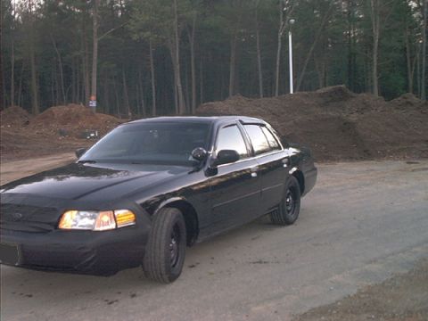 2000 Ford Crown Victoria - total sleeper (my side)