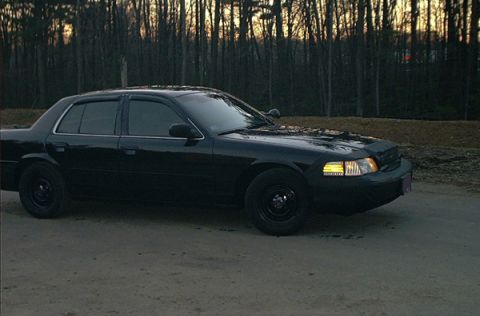 2000 Ford Crown Victoria - getting there (her side)