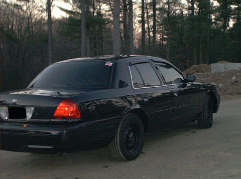2000 Ford Crown Victoria - another shot of her side