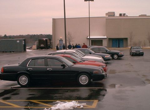 2000 Ford Crown Victoria - MA MEETS RULE!