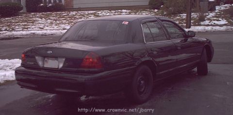 2000 Ford Crown Victoria - sig size