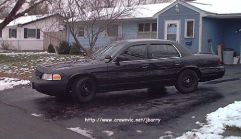 2000 Ford Crown Victoria - sig size