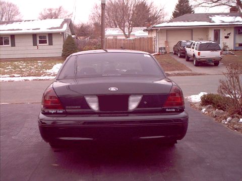 2000 Ford Crown Victoria - ACHTUNG! rice bikes last warning.