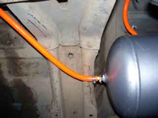 1990 Ford Bronco - Tank and hoses, it's 3/8" line from Lowes that I cut and spliced where needed.