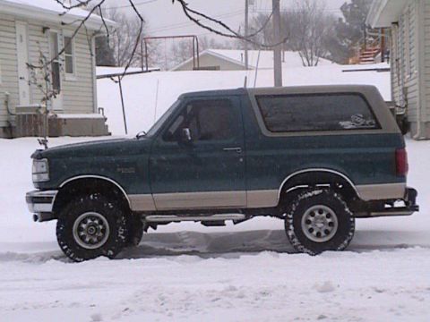 1996 Ford Bronco photo