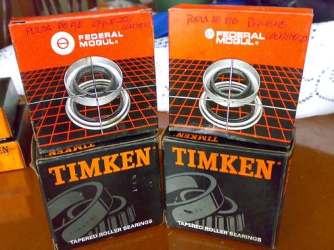 1995 Ford F-150 - Boxes of automotive bearings from Federal Mogul and Timken are stacked for display.
