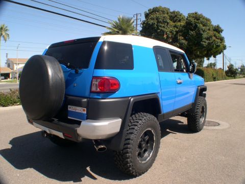 2007 Toyota FJ Cruiser - Rear View
