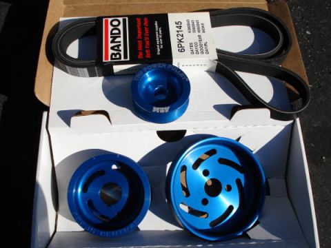 1979 Ford Bronco - Aftermarket pulleys and serpentine belt for sale.