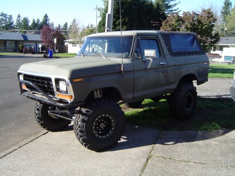 1978 Ford Bronco - Crazed shot