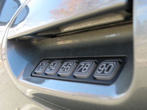 2003 Ford Taurus - Keyless entry