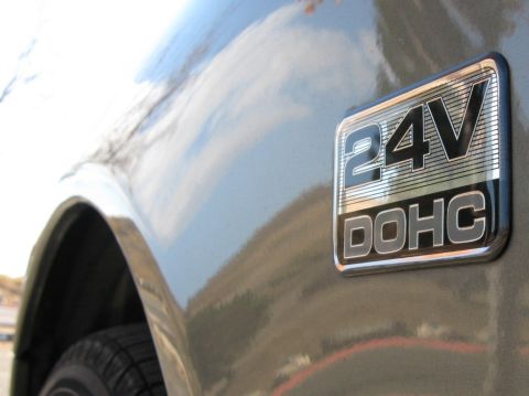 2003 Ford Taurus - Engine badge