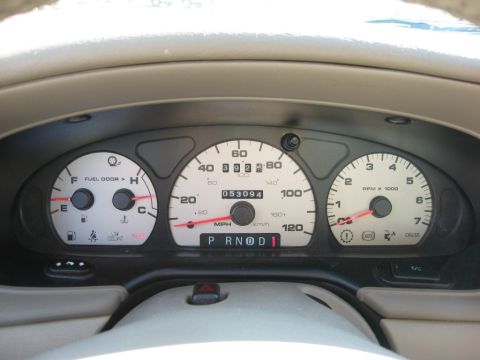 2003 Ford Taurus - Instrument cluster
