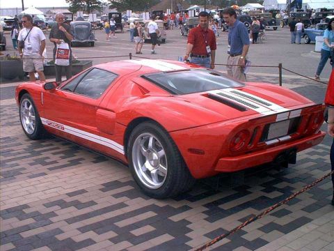 2000 Ford Crown Victoria - Ford GT
