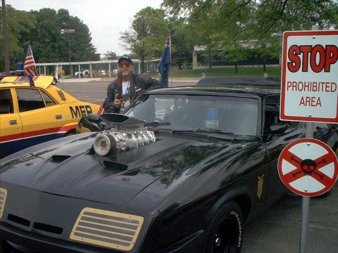 2000 Ford Crown Victoria - .au Mad Max Impersonator