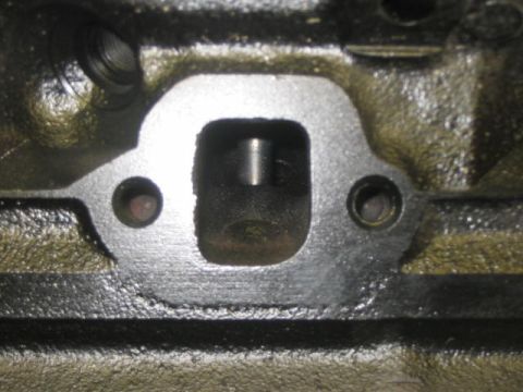 1900 Ford Wagon - Stock E7 exhaust port