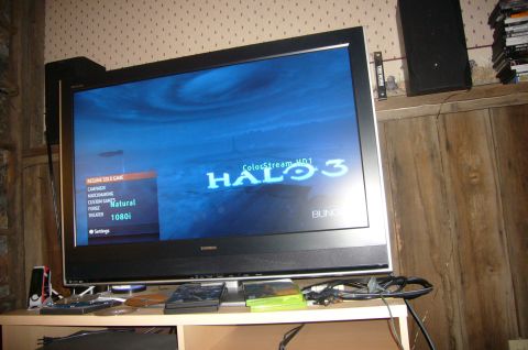 2006 Ford E350 - Playing Halo 3 in 1080i at my aunt and uncle's house.