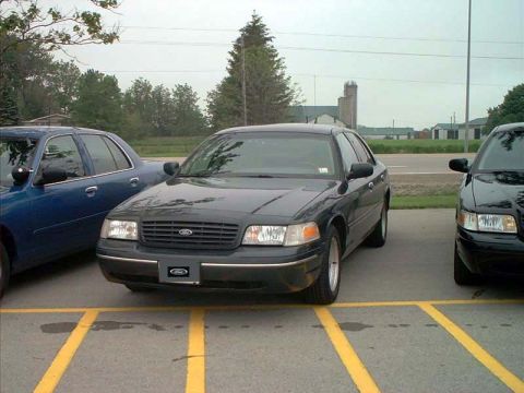 STAP03 101-150 - 2000 Ford Crown Victoria