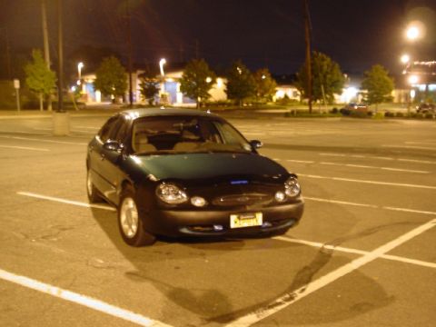 1999 Ford Taurus photo
