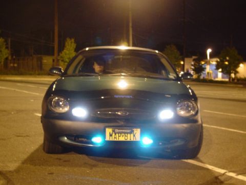 1999 Ford Taurus photo