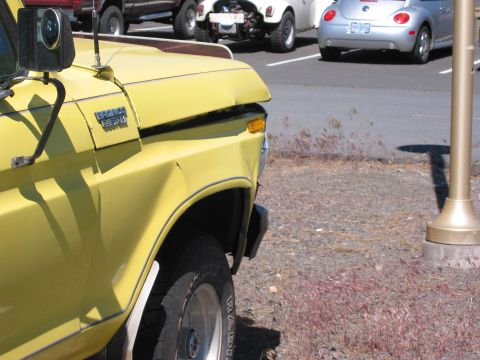 1978 Ford Bronco - After straightening out the fender some.