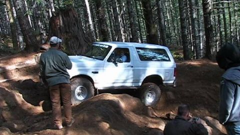 1996 Ford Bronco - Waterfall - Alvey (11/03/2007)