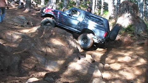 1996 Ford Bronco - Waterfall - Greg (11/03/2007)