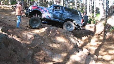 1996 Ford Bronco - Waterfall - Greg (11/03/2007)