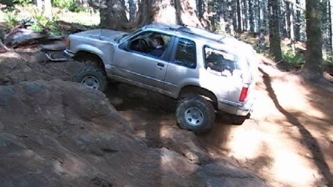 1996 Ford Bronco - Waterfall - Anne (Girl Power 4x4) (11/03/2007)