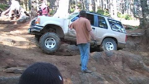 1996 Ford Bronco - Waterfall - Anne (Girl Power 4x4) (11/03/2007)