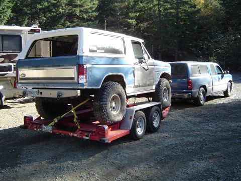 1978 Ford Bronco - Todds broken bronco loaded back up