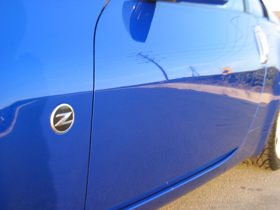 Post detail reflection shot