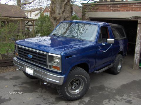 1986 Ford Bronco - Fresh Paint!