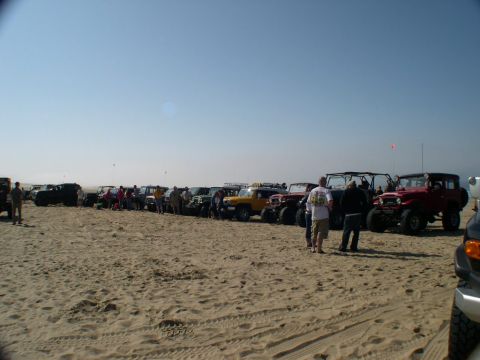2007 Toyota FJ Cruiser - There were many seperate dune top gatherings.